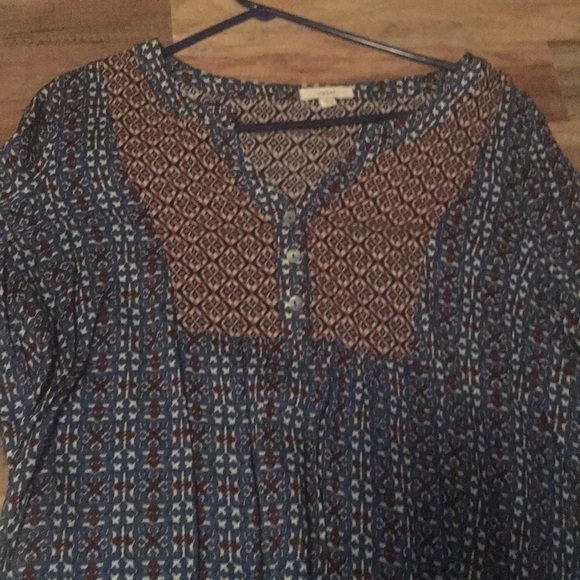 Boutique long sleeve dress - Picture 3 of 6